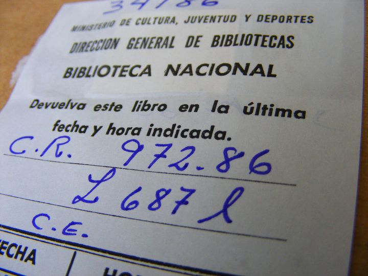 biblioteca 148 copy.jpg